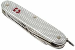 Victorinox Farmer -Böker || Spyderco || Cold Steel Verkaufsgeschäft VT 8241 26 04 victorinox farmer vt 8241 26 d4