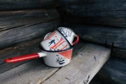 Knivesandtools Enamel Set E-SET-01, Tassen 8 Cm, 10 Cm & Kochtopf 14 Cm, Emaille-Set -Böker || Spyderco || Cold Steel Verkaufsgeschäft knivesandtools enamelware 10