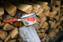 Knivesandtools Enamel Saucepan E-SP14-01, 14 Cm, Emaille-Soßentopf -Böker || Spyderco || Cold Steel Verkaufsgeschäft knivesandtools enamelware 13